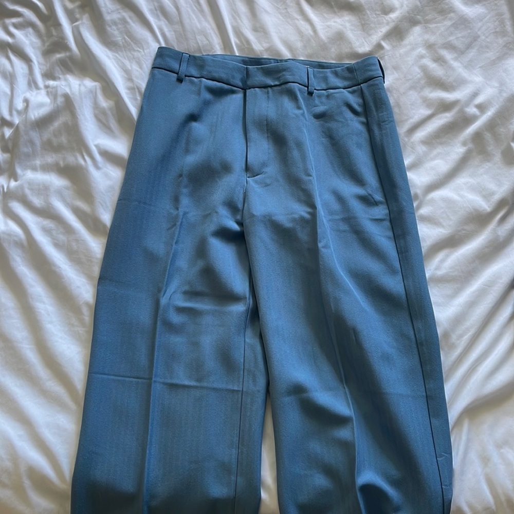 Trousers NEVER WORN size 40 stradivarius
